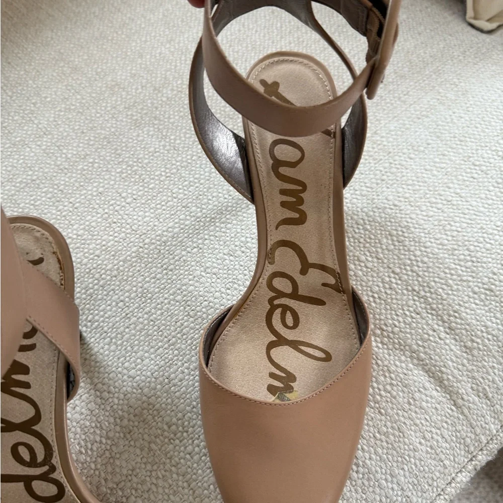 Sam Edelman Brown Pointed Toe Heels - Picture 2 of 3